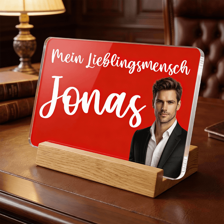 Personalisiertes Acrylglas auf Holzsockel – weitere Variante