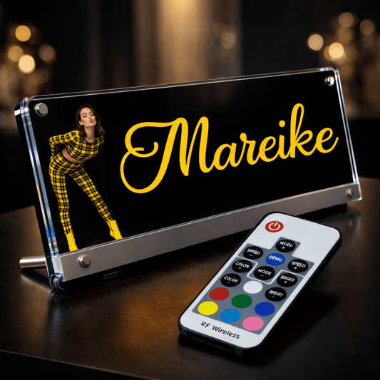 Acrylglas-Tischaufsteller mit deinem Text & Motiv und LED Beleuchtung