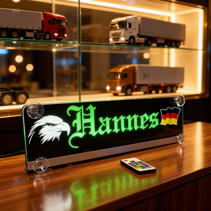 Premium LED Namensschild von SchilderQueen mit Wunschdesign