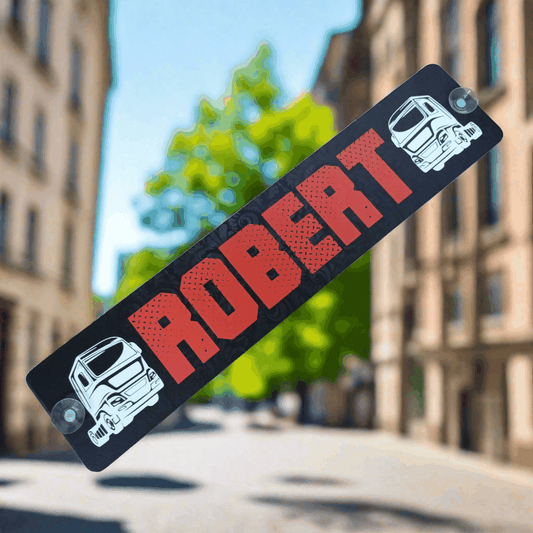 LKW-Namensschild "ROBERT" auf Alu-Verbundplatte, inkl. Saugnäpfen, 520x112mm, B-Ware zum Sonderpreis mit leichten Makeln.