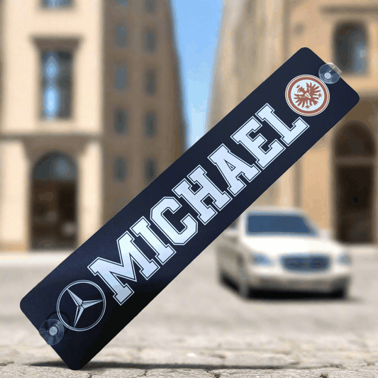 LKW-Namensschild "MICHAEL" auf B-Ware Alu-Verbundplatte mit zwei Saugnäpfen, im Freien fotografiert, Sonderpreisangebot.