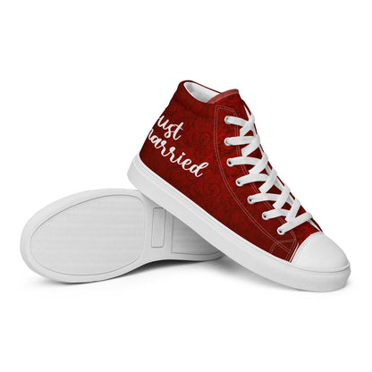 Red 'Just Married' sneakers for women with a stylish high-top design, perfect for weddings and making a fashion statement.