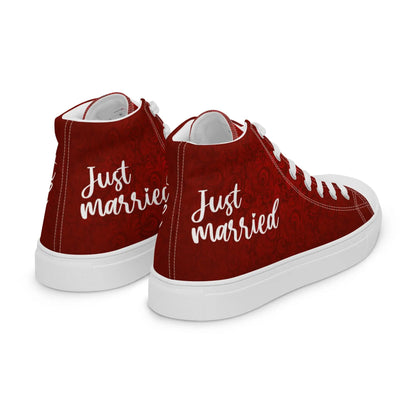 Red high-top sneakers with "Just Married" design, perfect for weddings and bridal fashion.